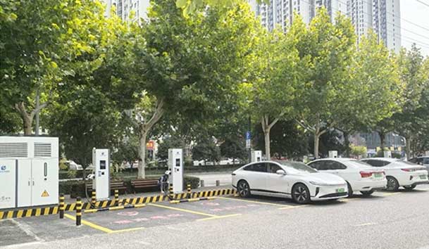 宜昌首批全液冷超充站投入运营，世博体育助力高质量充电基础设施建设